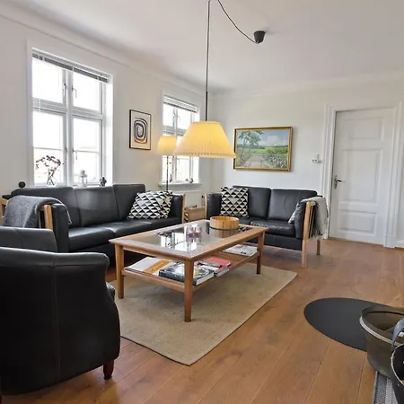 Lilli - 2km To The Fjord By Interhome